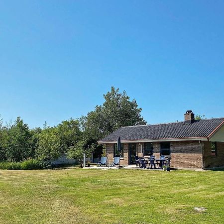 8 Person Holiday Home In R M Lakolk Exterior photo