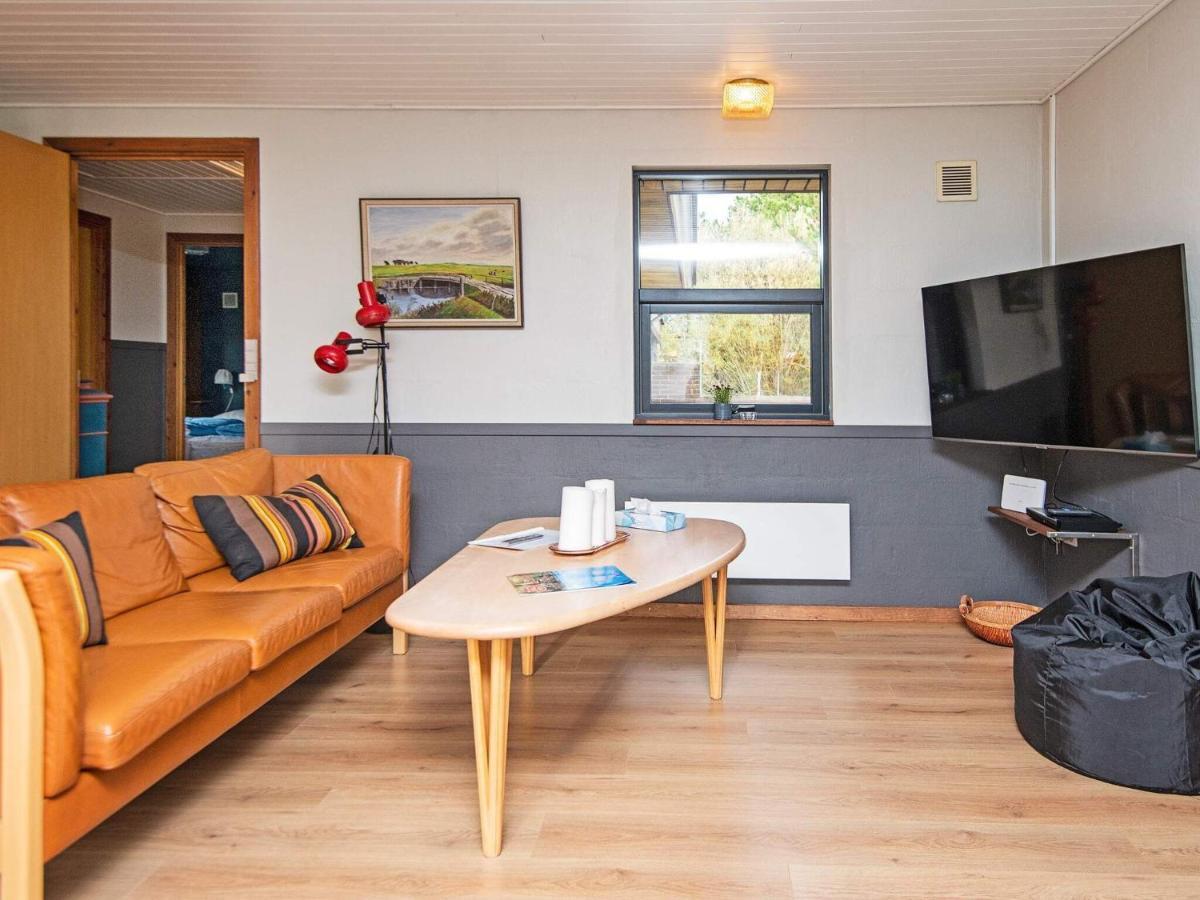8 Person Holiday Home In R M Lakolk Exterior photo