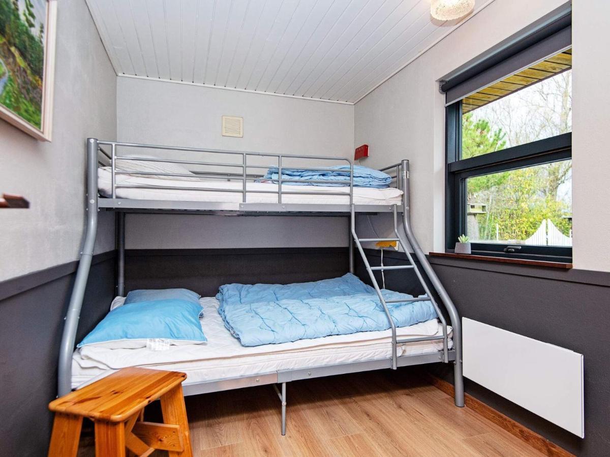 8 Person Holiday Home In R M Lakolk Exterior photo